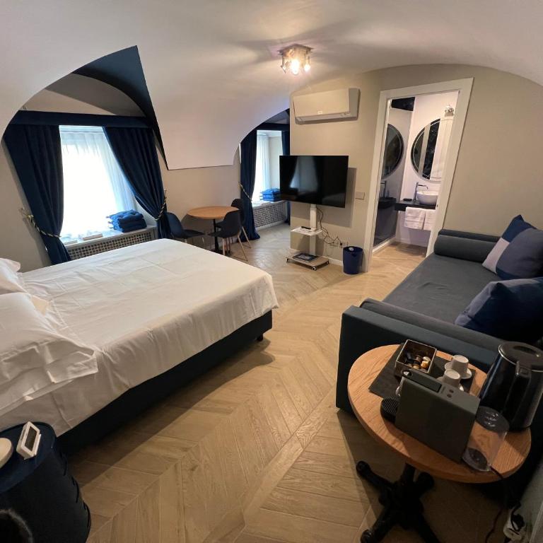 Rome luxury blue suites- LOVE - Appartamento con 1 Camera da Letto - 6