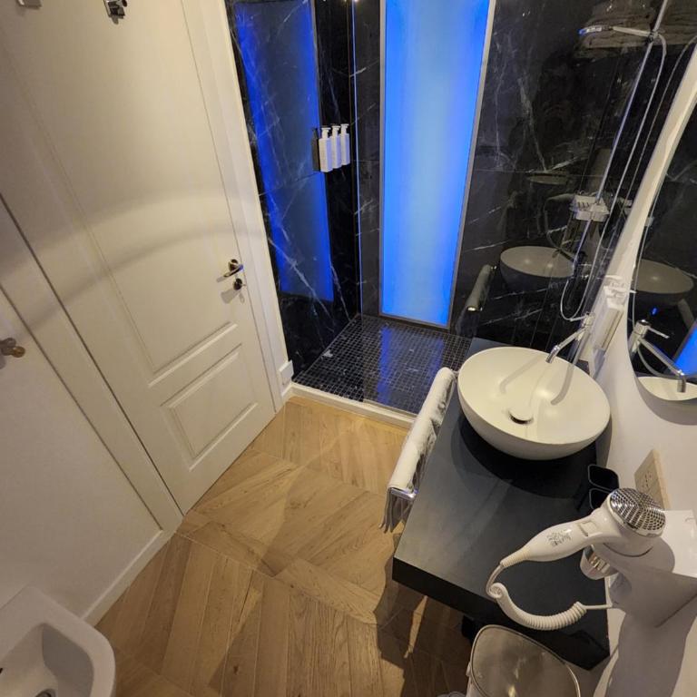 Rome luxury blue suites- LOVE - Appartamento con 1 Camera da Letto - 7