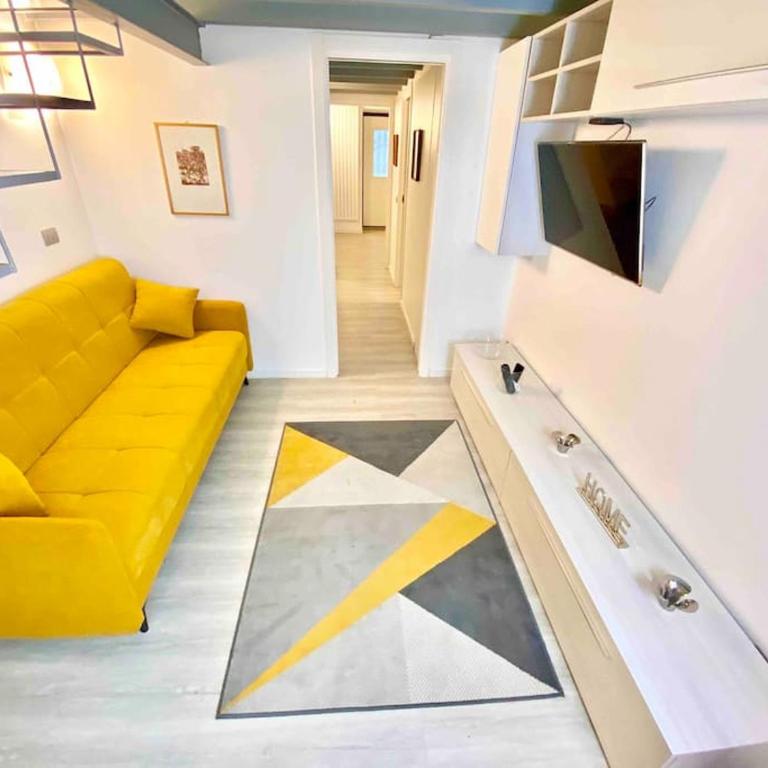 [Loft incantevole] a pochi passi dal centro - Appartamento con 2 Camere da Letto - 1