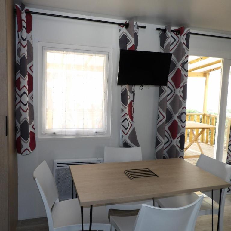 St Cyprien Mobil home 6 personnes Linge inclus - Casa Móvil - 12