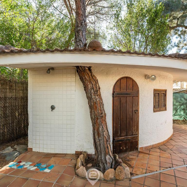 Villa Giada - Three-Bedroom House - 33