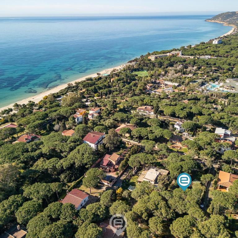 Villa Giada - Three-Bedroom House - 39