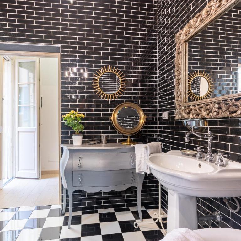 GuestHost - Teatro Regio Exclusive Apartment - One-Bedroom Apartment - 3