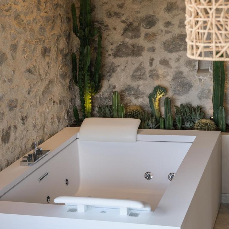 L'Abbaye Hôtel - Suite avec Terrasse - 11