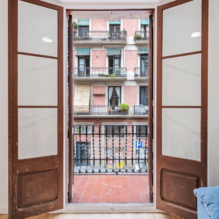 AB Nou de la Rambla - Two-Bedroom Apartment 2 - 9
