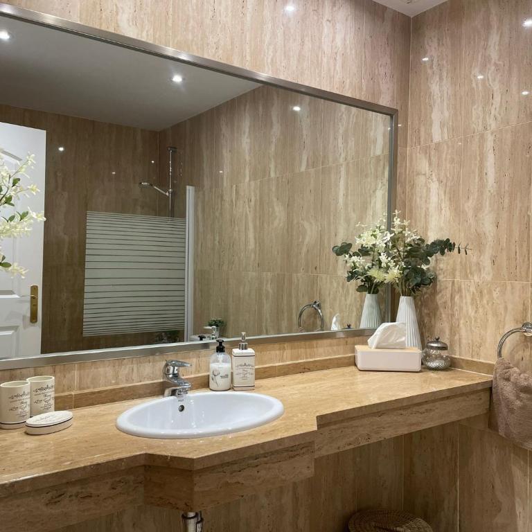 Santa Maria Village, Elviria, Marbella - Two-Bedroom Apartment - 42