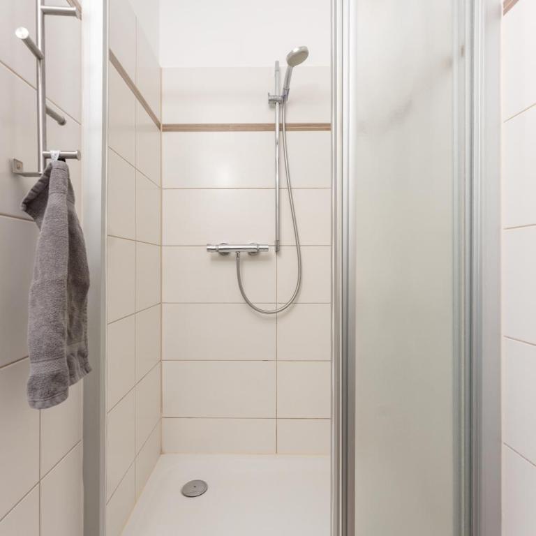 Easyapartments Leo - Apartment mit Balkon - 3