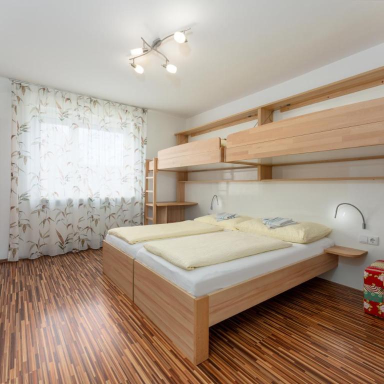 Easyapartments Leo - Apartment mit Balkon - 9
