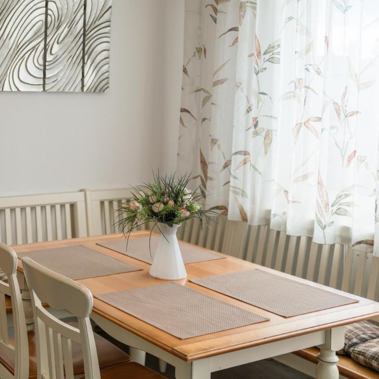 Easyapartments Leo - Apartment mit Balkon - 26