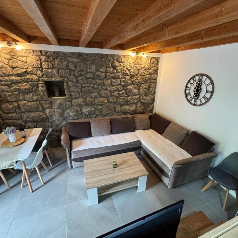 Bay House Kakrc - Two-Bedroom House - 8