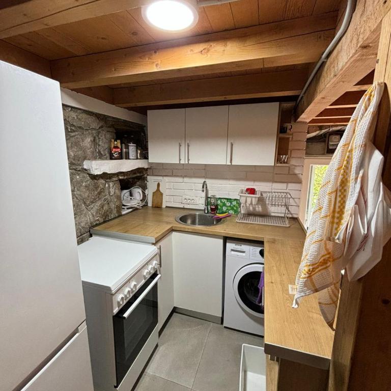 Bay House Kakrc - Two-Bedroom House - 11