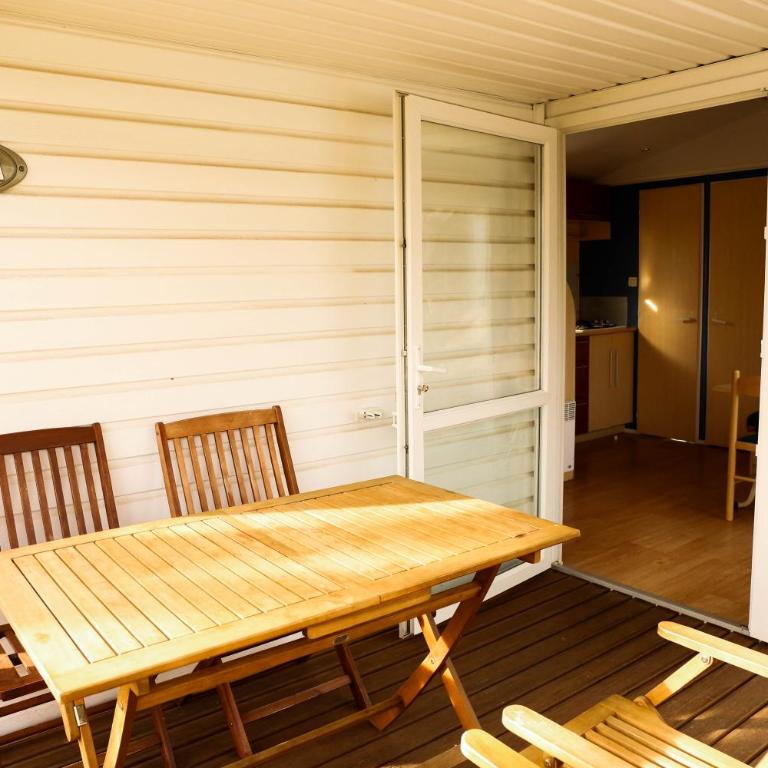 Camping Castillo de Loarre - Bungalow (5 Adults) - 15