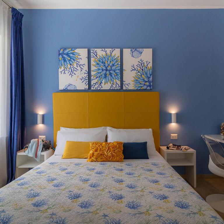 Vivaldo Suite Accademia - Boutique Penthouse in the Heart of Sorrento - Apartment - 21