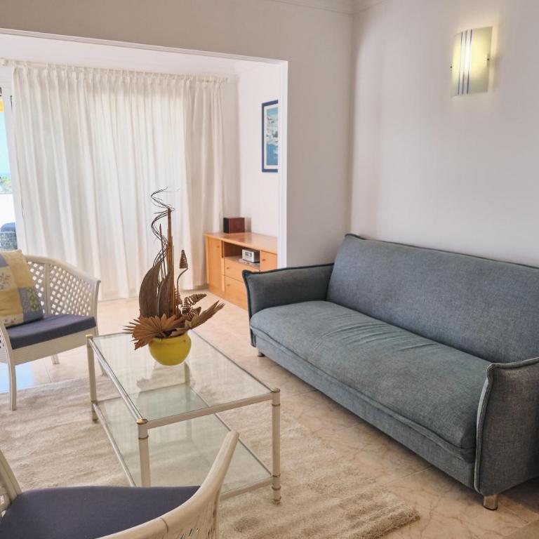 Lovely Apartment in San Agustín: Steps Away from Playa Del Inglés and Maspalomas! - One-Bedroom Apartment - 17