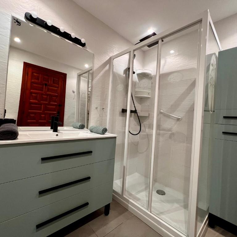 Foncha by Sun & Sea Homes - Two-Bedroom House - 12