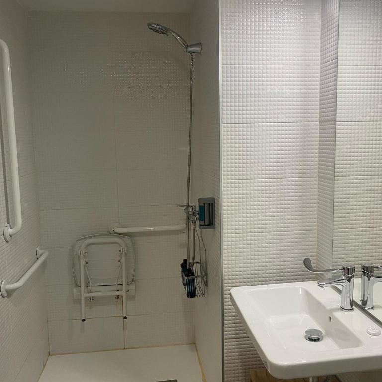 Silken Casa Platerias Siglo XV - Apartamento Deluxe - Acceso para personas con movilidad reducida - 4