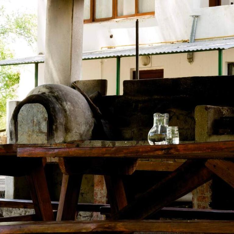 HOSTERÍA ARROYO CRISTAL - Casa - 2
