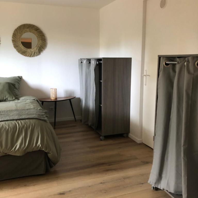 Appartement Rez de Jardin - One-Bedroom Apartment - 31