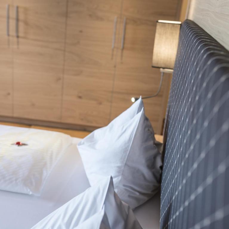 Panoramahotel Huberhof - Suite - Dolomitenblick - 2
