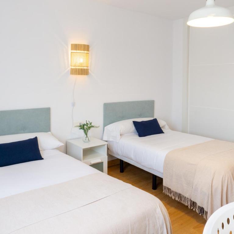 House Pool & Parking Malaga - Casa de 4 dormitorios - 17