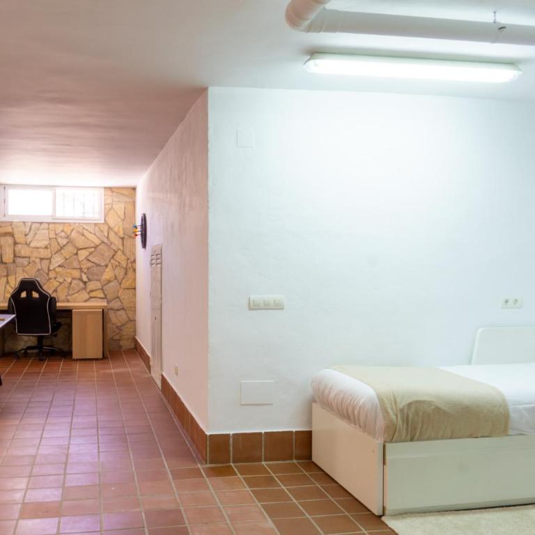 House Pool & Parking Malaga - Casa de 4 dormitorios - 30