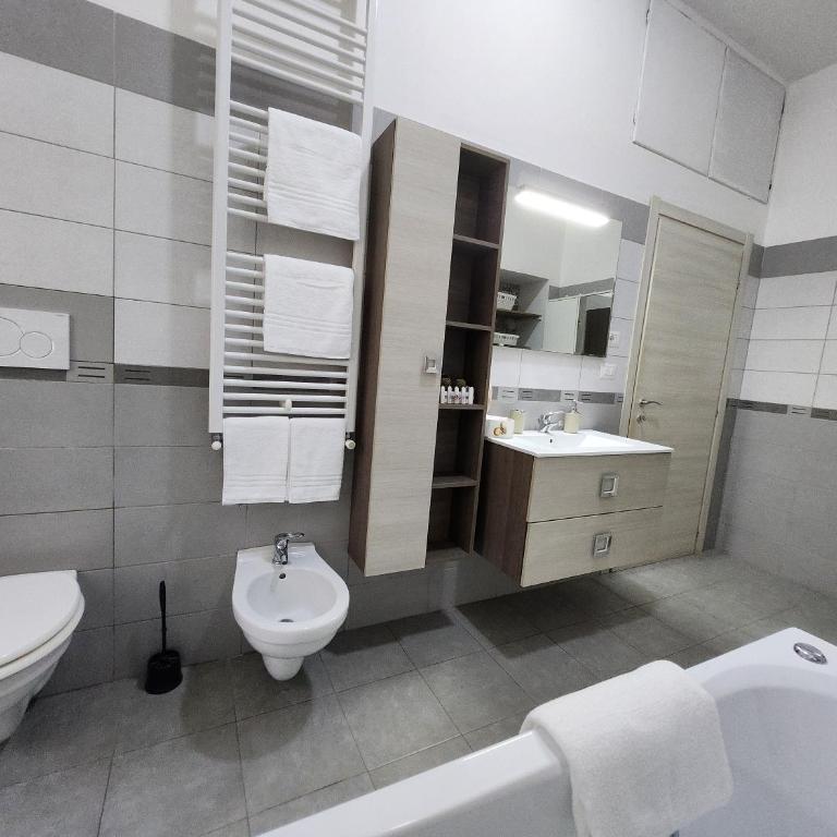 Beatrice's House Spa Bath Privata e Parcheggio Gratuito a Roma - Appartement 1 Chambre - 24