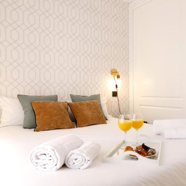 Apartamentos Madrid Río - Double Room - 1