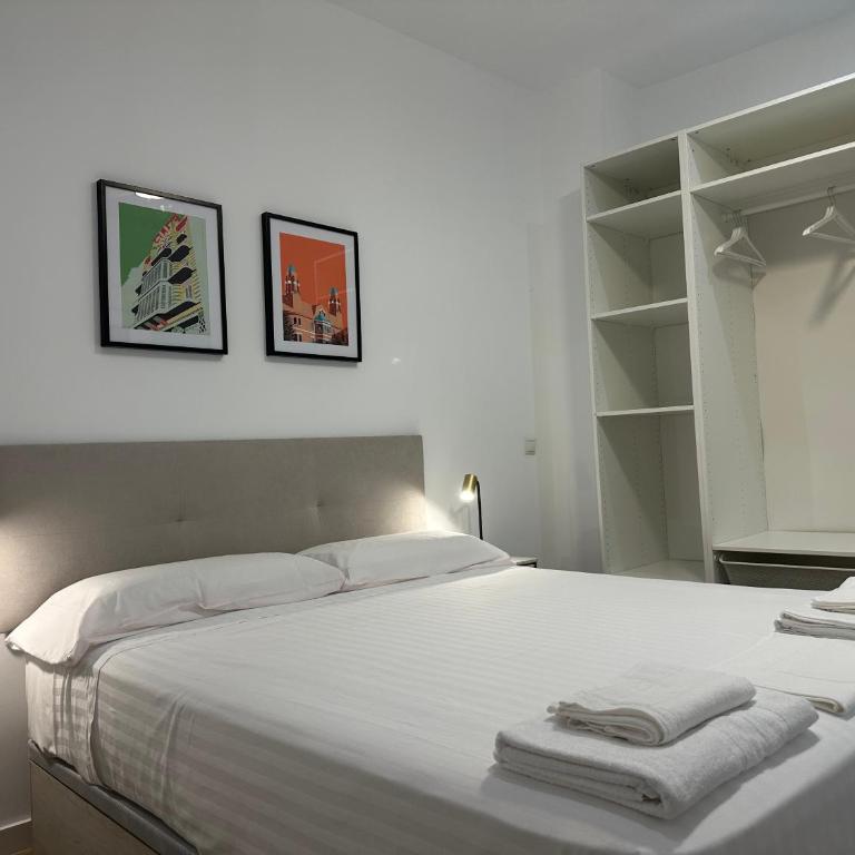 Valdeolivas Suites - Two-Bedroom Apartment - 25