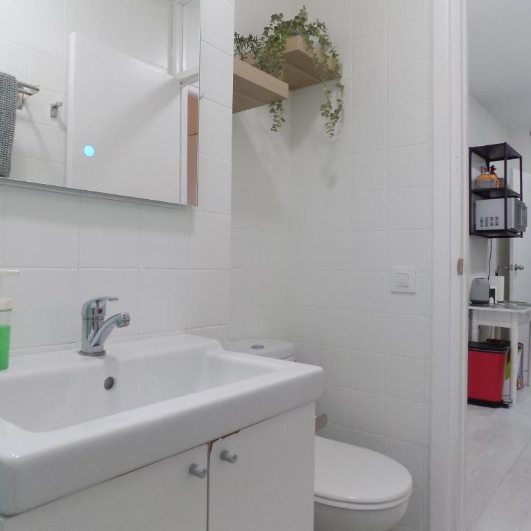 Apartamento Salinas 150m playa - Two-Bedroom Apartment - 21