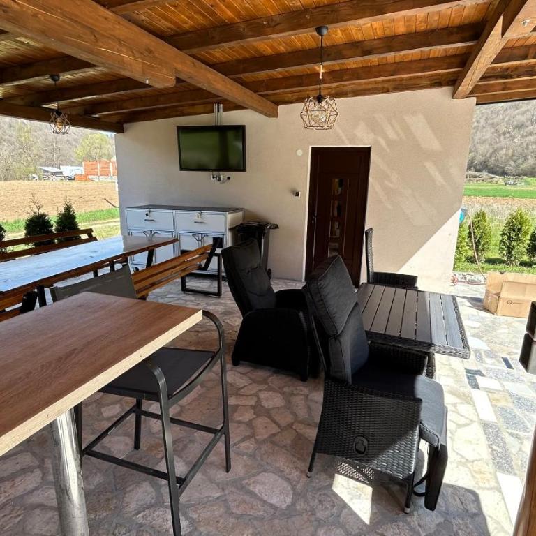 Villa LANA Krupa na Vrbasu - Two-Bedroom House - 12