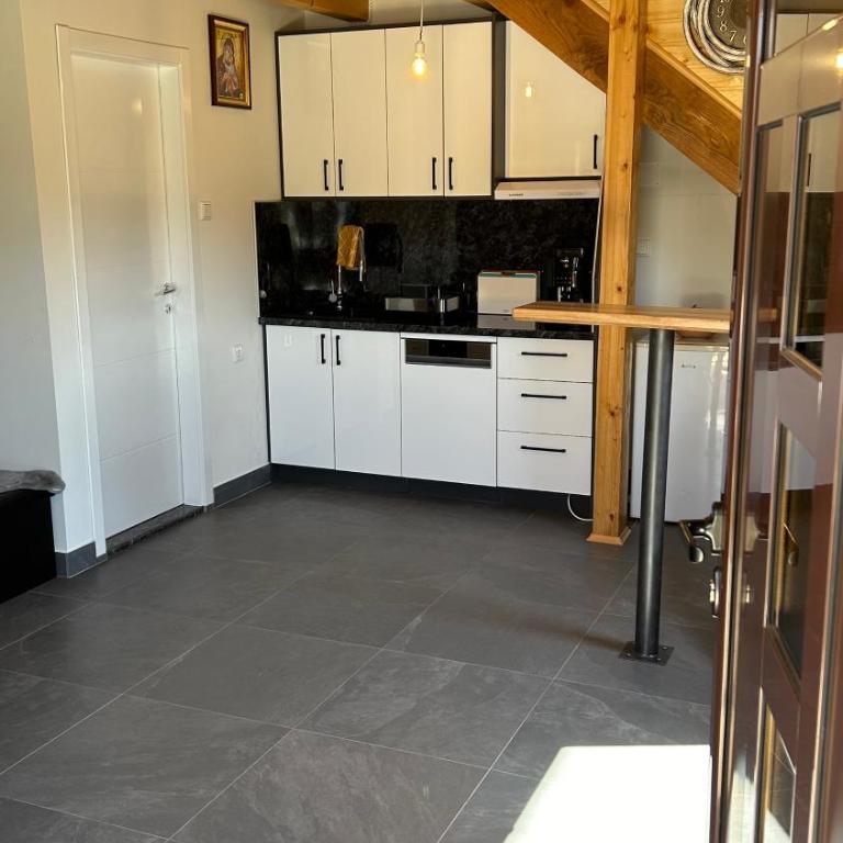 Villa LANA Krupa na Vrbasu - Two-Bedroom House - 11