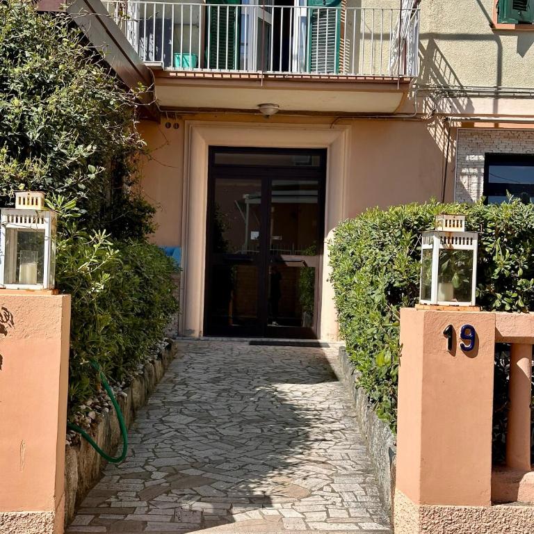 Appartamento La Mola - Apartment with Balcony - 19