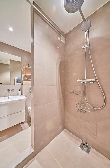 Cabane Picasso-Saint-Tropez, appartement 3 chambres dans résidence-parking - Apartment mit 3 Schlafzimmern - 7
