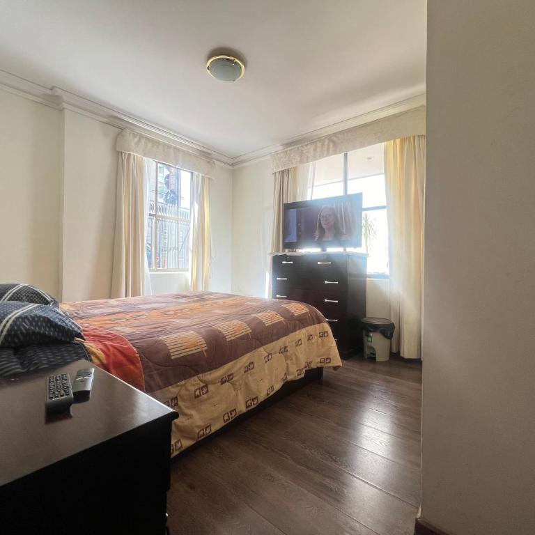 Depto con garaje Calacoto - Apartamento de 1 dormitorio - 12