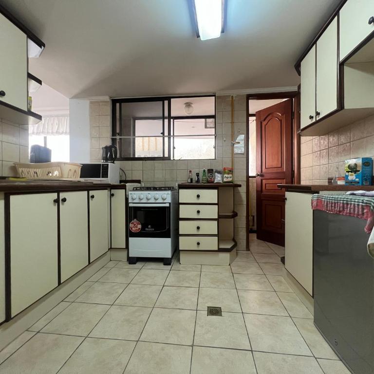 Depto con garaje Calacoto - Apartamento de 1 dormitorio - 23