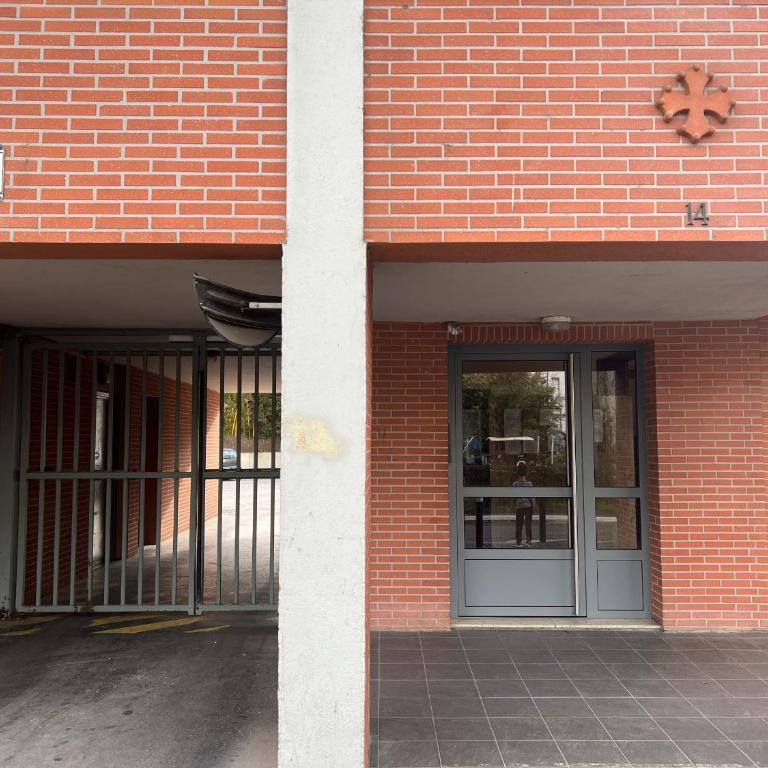 Sunset Duplex - Grand-Rond, Jardin des plantes, centre-ville, 2 BDRs 60m2, AC, Netflix - T3 60m2 avec clim - Duplex Apartment - 28