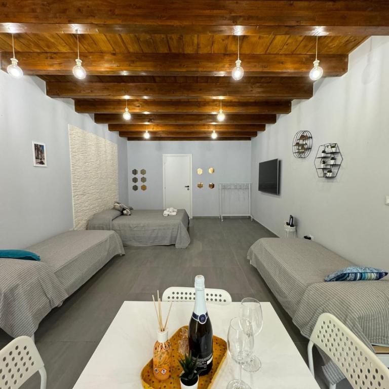 Alfonsino House - One-Bedroom House - 8