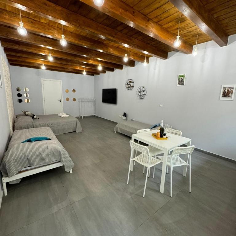 Alfonsino House - One-Bedroom House - 7