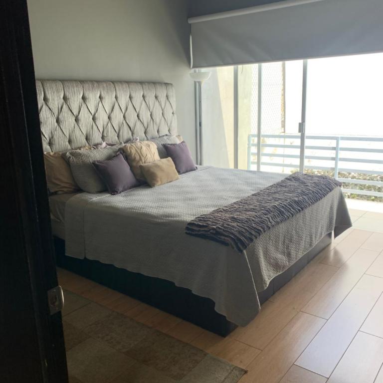 Casa equipada cerca Andares, Auditorio Telmex y Estadio Akron - Two-Bedroom House - 5