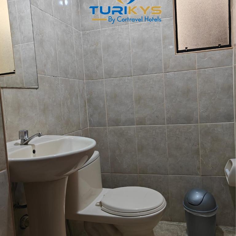 Hotel Turikys Churin - Habitación Triple Estándar - 2