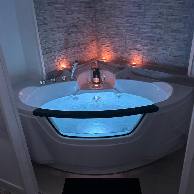 Roma Suite idromassaggio - Double Room with Spa Bath - 1