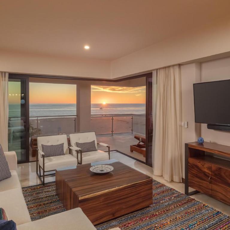 Beachfront 2 Bdrm Condo in Exclusive Diamante Golf - Apartamento con vistas al mar - 2