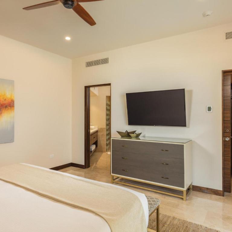 Beachfront 2 Bdrm Condo in Exclusive Diamante Golf - Apartamento con vistas al mar - 25
