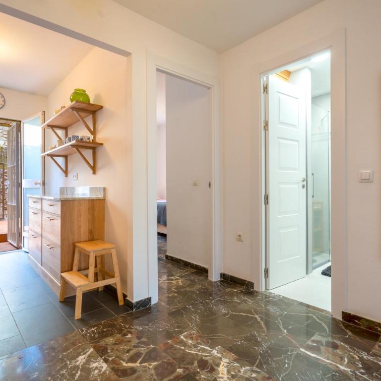 2 bedrooms with pool, terrace and balcony - Apartamento de 2 dormitorios - 20