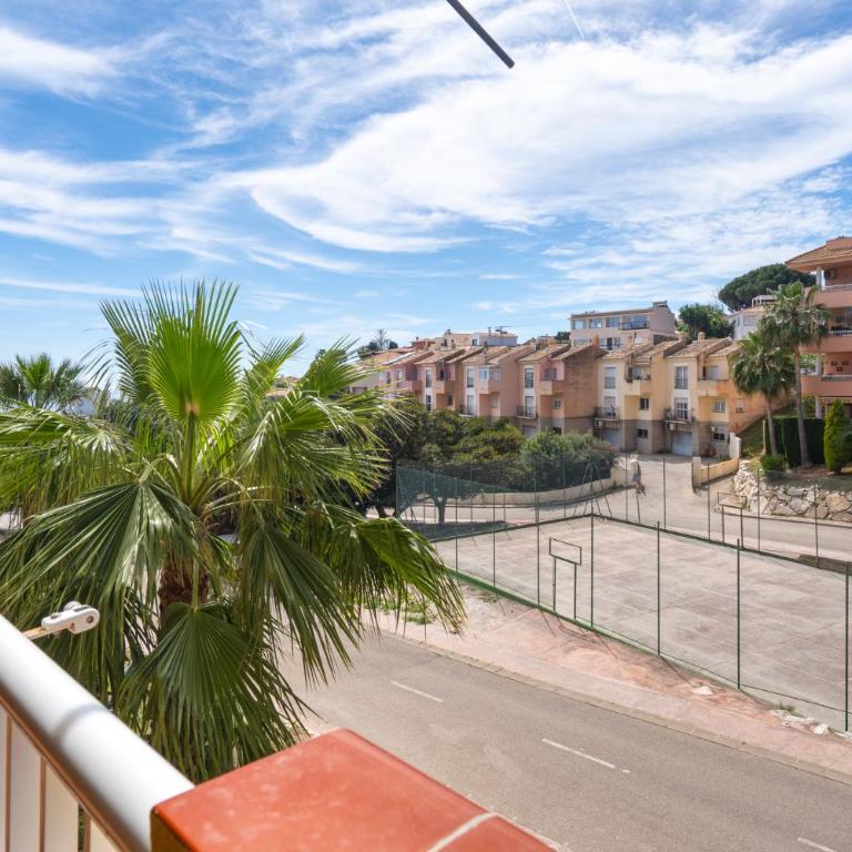 2 bedrooms with pool, terrace and balcony - Apartamento de 2 dormitorios - 25