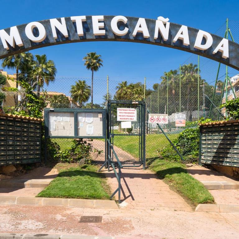 2 bedrooms with pool, terrace and balcony - Apartamento de 2 dormitorios - 24