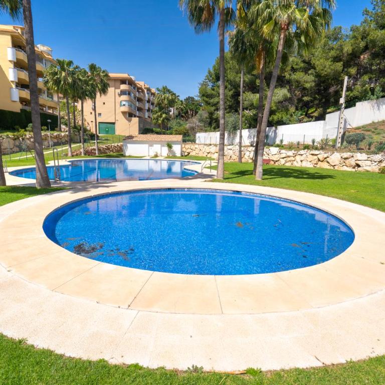 2 bedrooms with pool, terrace and balcony - Apartamento de 2 dormitorios - 26