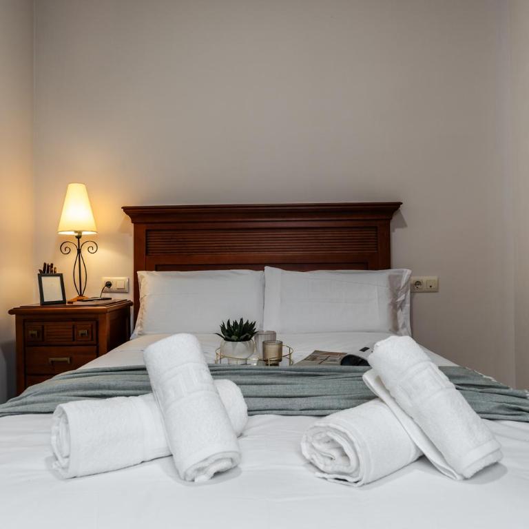 tuGuest Palacio de los Jerónimos Apartments - One-Bedroom Apartment - 9