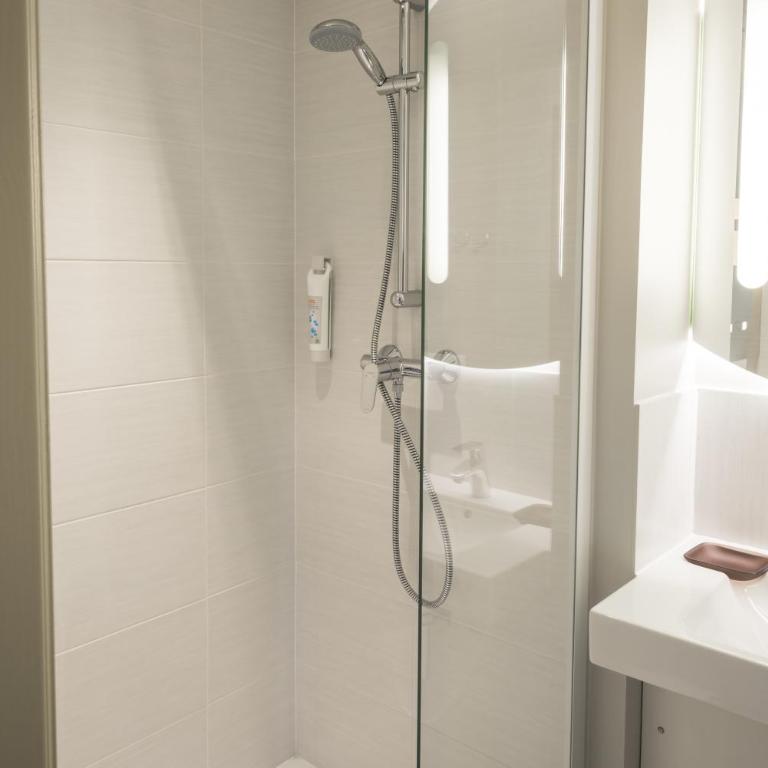 Ibis Budget Sallanches Pays du Mont-Blanc - Chambre Lits Jumeaux - 2