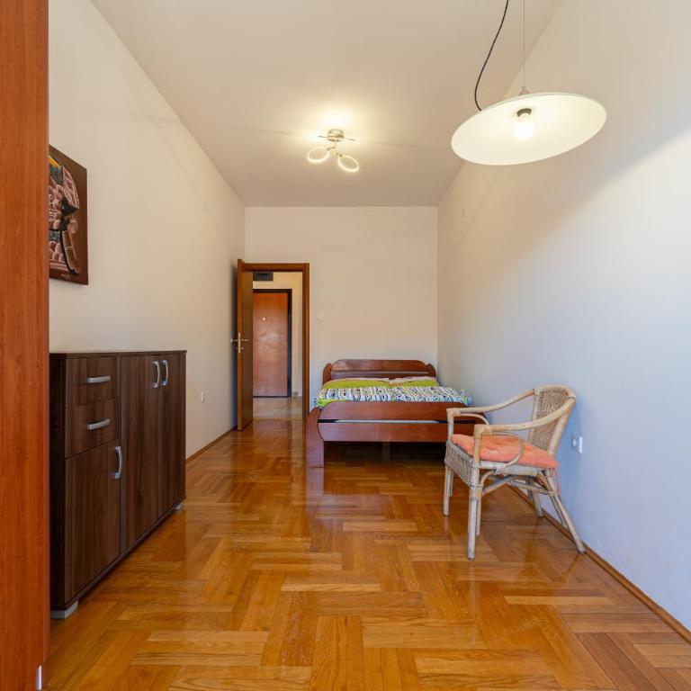 Family One bedroom apartment with Panoramic city view - Apartman sa 1 Spavaćom Sobom - 7